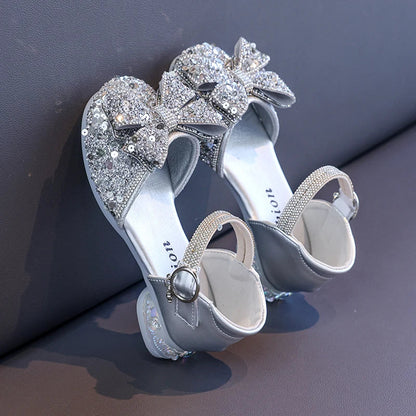 2025 Children's Crystal Princess Shoes bow Tie stylish summer new girls' head-wrapped sandals small high heels performance shoes