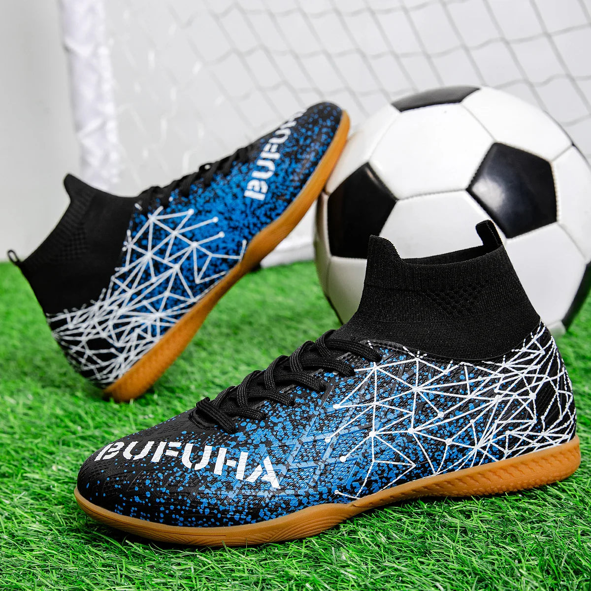 Men Soccer Shoes TF High-quality Breathable Unisex Football Boots Professional Sneakers Ultralight Match Hot Sale Women Match