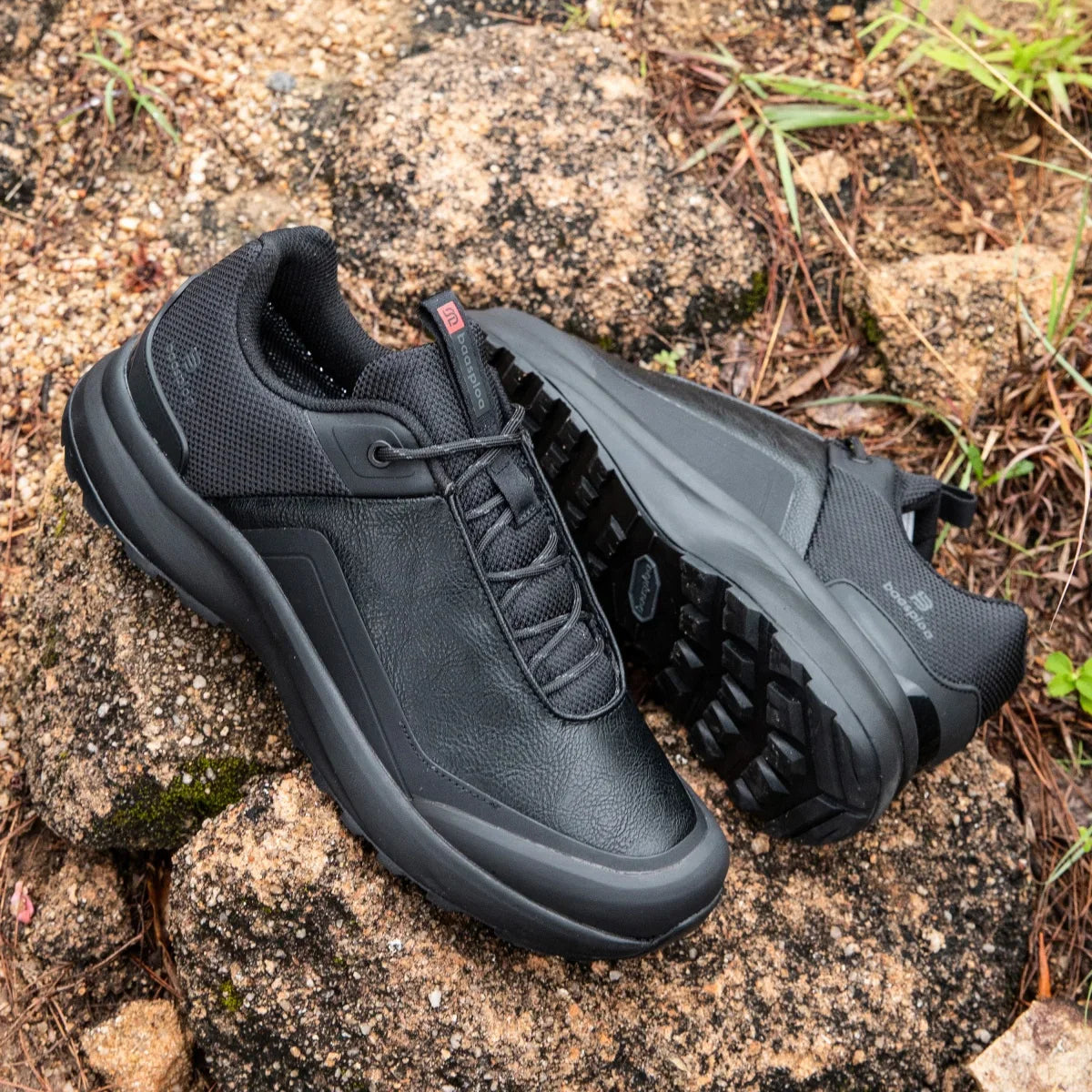 Men Hiking Shoes Classic Business High Quality Male Trekking Climbing Sneakers Non-slip Luxury Designer Outdoor Shoe
