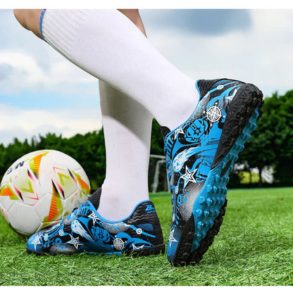 New Kids Soccer Shoes Men Original Football Shoes Indoor Professional Football Field Boots Society Cleats TF/AG Sneaker Non Slip