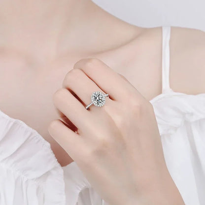 1CT 2CT D VVS1 Oval Cut Moissanite Rings for Women 925 Sterling Silver Lab Dimond Engagement Wedding Party Ring Wholesale