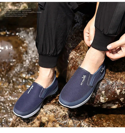 Loafers Men Sneakers Mesh Breathable Non-Slip Slip On Vulcanized Shoes Soft Sole Solid Color Comfortable Water Shoes