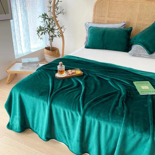 Soft Flannel Fleece Blanket Plush Velvet Throws,Dark Green Bed Linen Sheet Bedspread Home Office 200*230cm Summer Quilt