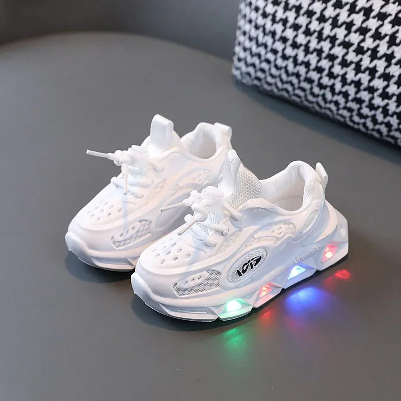 New LED Child Trainers 1-8Years Old Boy Girl Tennis Shoe Sport Shoe for Toddlers Glowing Kid Sneakers Kids Shoe