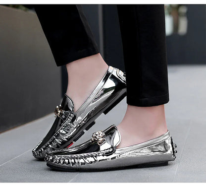 2025 Spring and Summer New Internet Celebrity Glossy Leather Peas Shoes Men's Large Size Slip-On Trendy Fashion Handmade Men's Shoes