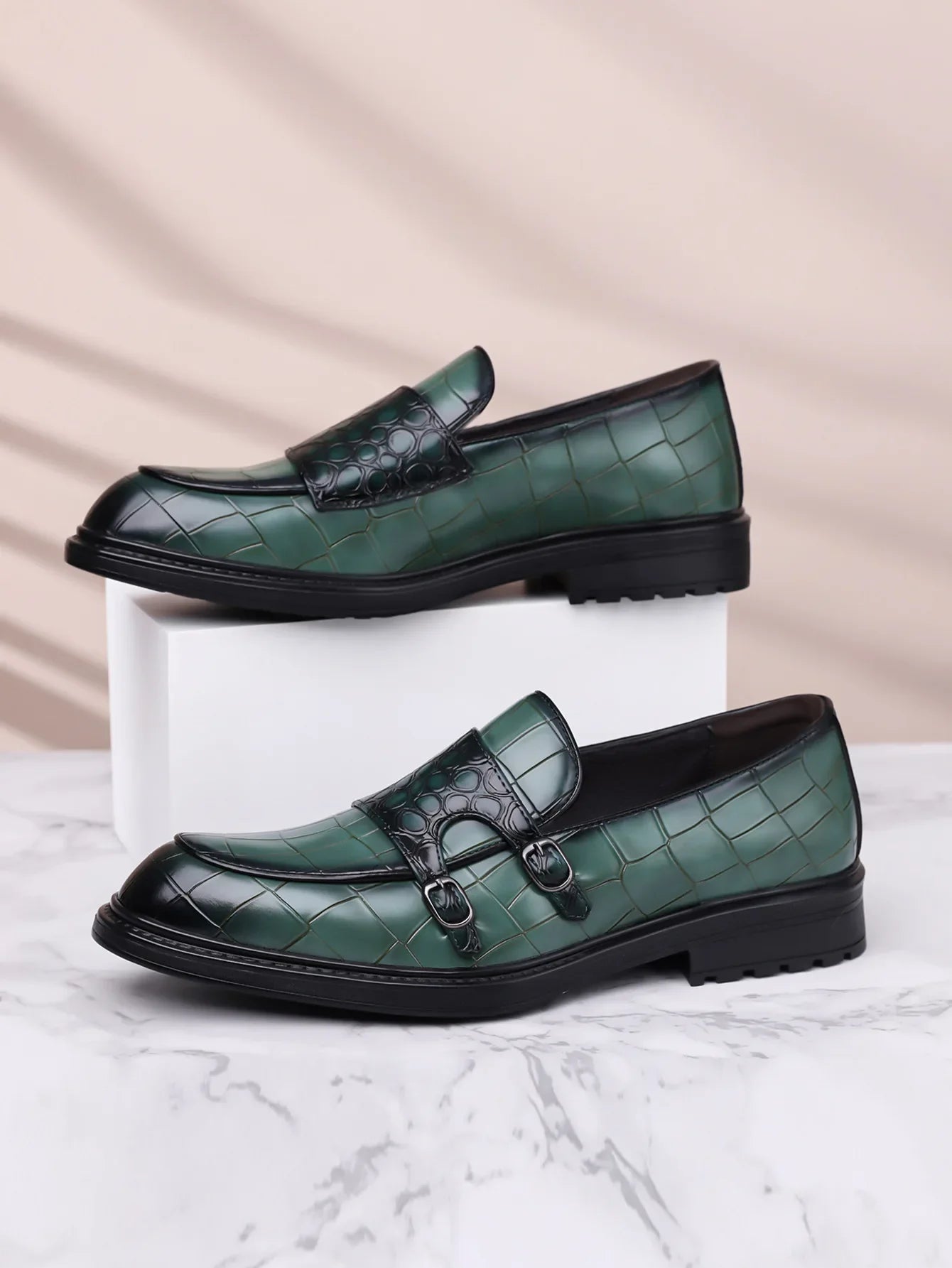 Classic Leather Men's Loafer Shoes Slip-on Double Buckles Green Black Shoes Wedding Party Formal Shoes for Men Zapatillas Male