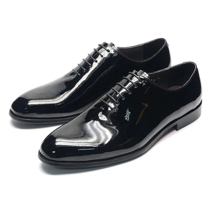Luxury Men's Dress Shoes Burgundy Smooth Patent Leather Italian Whole Cut Plain Toe Oxford Lace-Up Wedding Party Formal Shoes