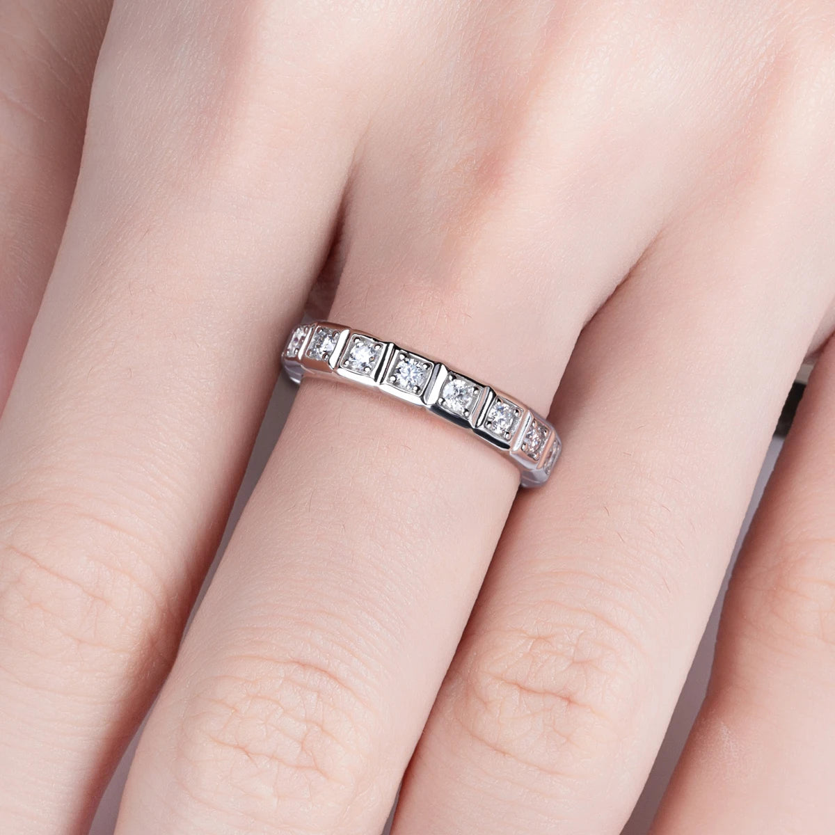 2.2mm D Color Moissanite Princess Eternity Band Ring 925 Sterling Silver Wedding Band For Women Jewelry Wholesale