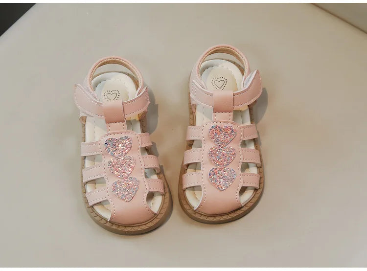 Kid Shoes Children Sandals Bling Heart-shape Summer Girl Princess Shoe Flat Heel Sandals Children Girls Performance Shoes I03022