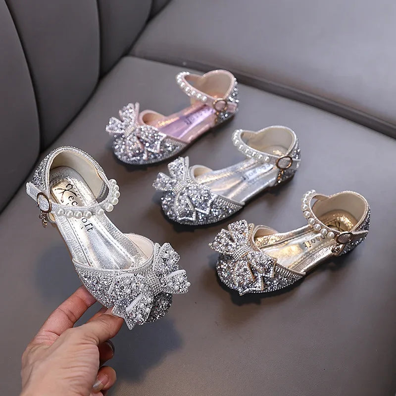 Luxury New Children Causal Dance Sandals Girls Rhinestone Flat Sandals Non-slip Fashion Kids Sequins Princess Performance Shoes