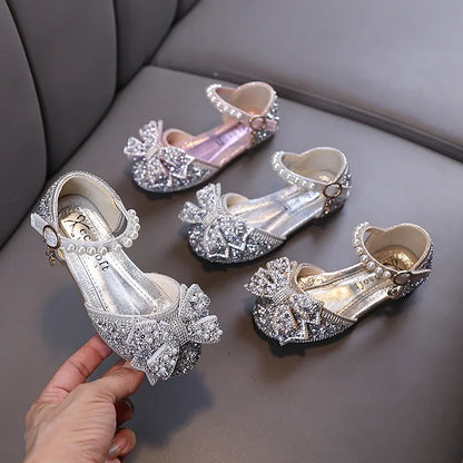 Luxury New Children Causal Dance Sandals Girls Rhinestone Flat Sandals Non-slip Fashion Kids Sequins Princess Performance Shoes