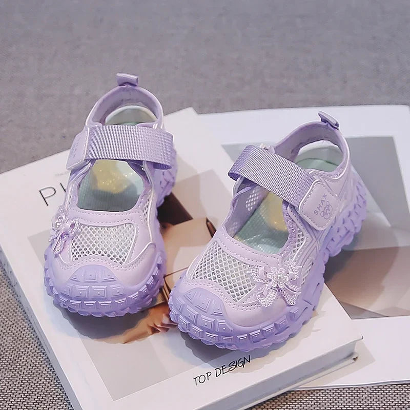 2026 summer new girls' bow mesh toe sandals soft and casual beach sandals children's outdoor walking non slip flat shoes