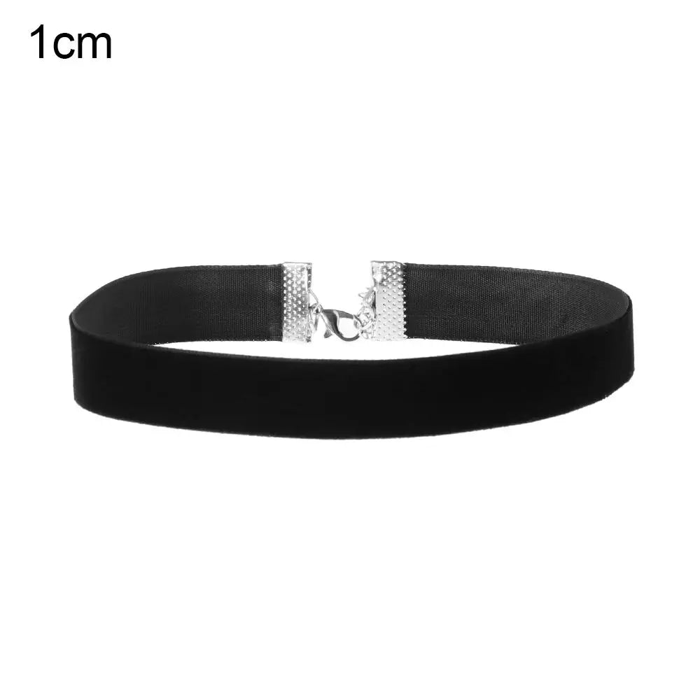 1PC New Fashion Adjustable Black Velvet Choker Wide Band Necklace Ribbon 90s Retro Vintage Gothic Goth Women Necklace