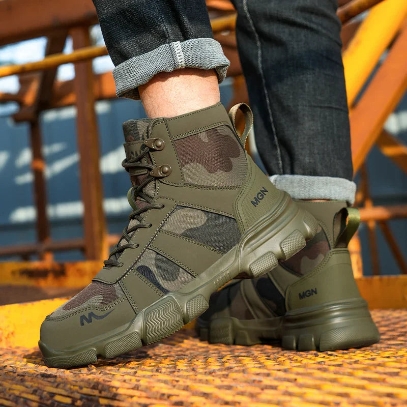 Camouflage Safety Boots Men and Women Work Indestructible Shoes Climbing Steel Toe Protective Boots Anti-puncture Safety Shoes