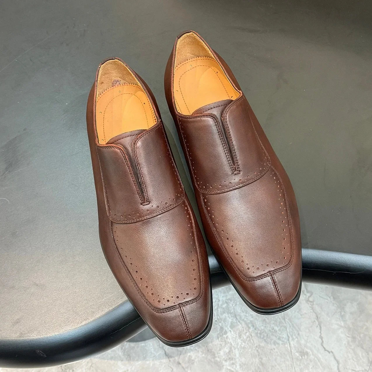 Men's Premium Genuine Leather Dress Shoes Couple Wedding Gifts Ultra-Durable Comfortable Stylish Formal Footwear Accessory