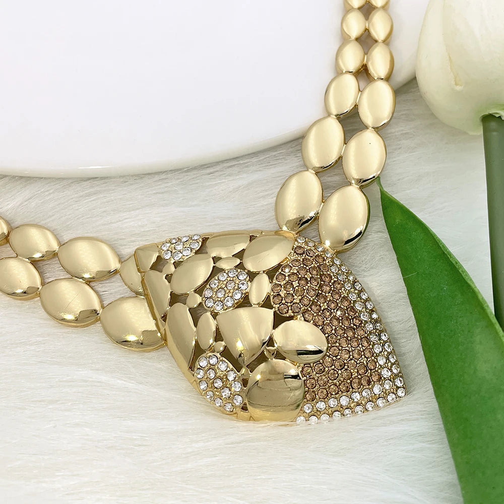Quality Women Jewelry Sets Luxury Design Dubai Trending Gold Color Necklace Earrings Ring Bracelet Wedding Party Gift