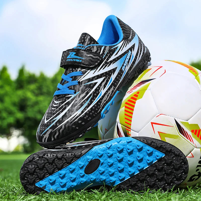 New Kid Professional Football Boots Soccer Shoes Match Boys Sports Shoes Comfortable Sneakers Match Outdoor Non-Slip Unisex