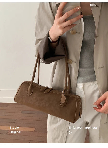 Vintage Suede Long Shoulder Bag 2026 New Women Shoulder Bag Luxury Ladies Handbag Female Commuter Shopping Underarm Bag