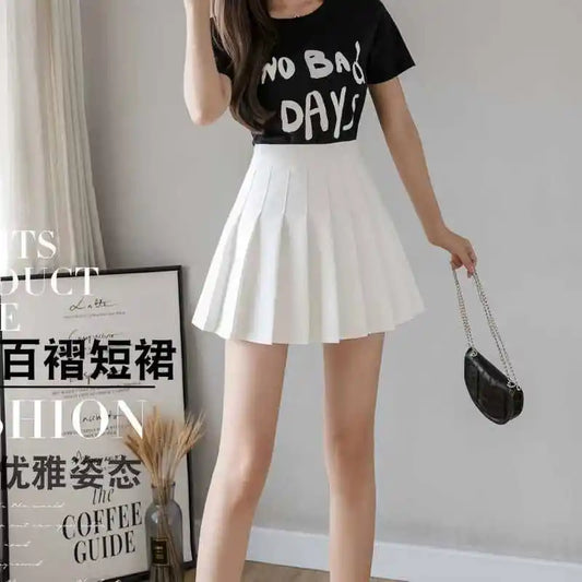 Sweet college style 2026 summer new pleated skirt high waist slimming versatile safety pants half skirt anti slip short skirt