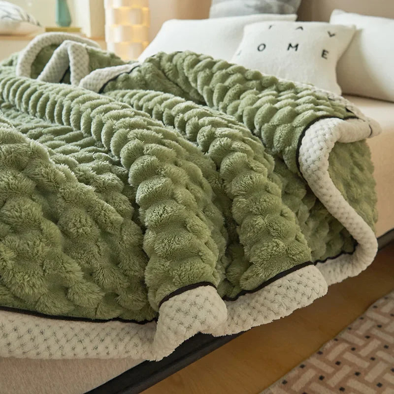 Tortoiseshell Velvet Thermal Blanket 150x200cm - 3D Textured All-Season Throw for Bed Sofa, Soft Fluffy Large Size Home Decor
