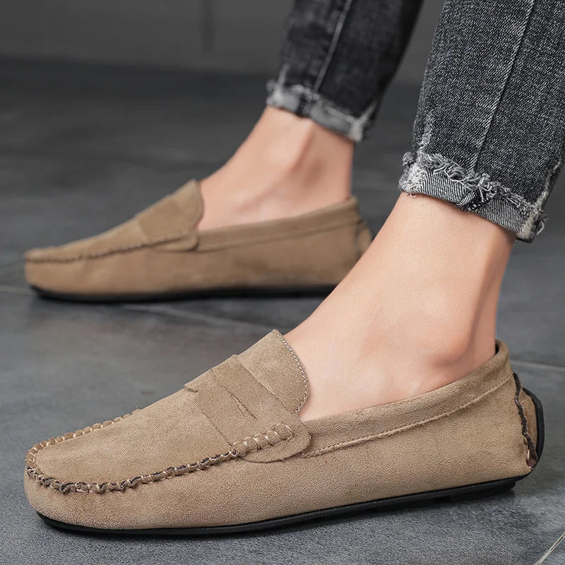 Fashion Suede Men Casual Shoes Breathable Comfort Slip-on Mens Driving Shoes Luxury Brand Men Loafers Mens Lazy Shoes Moccasins