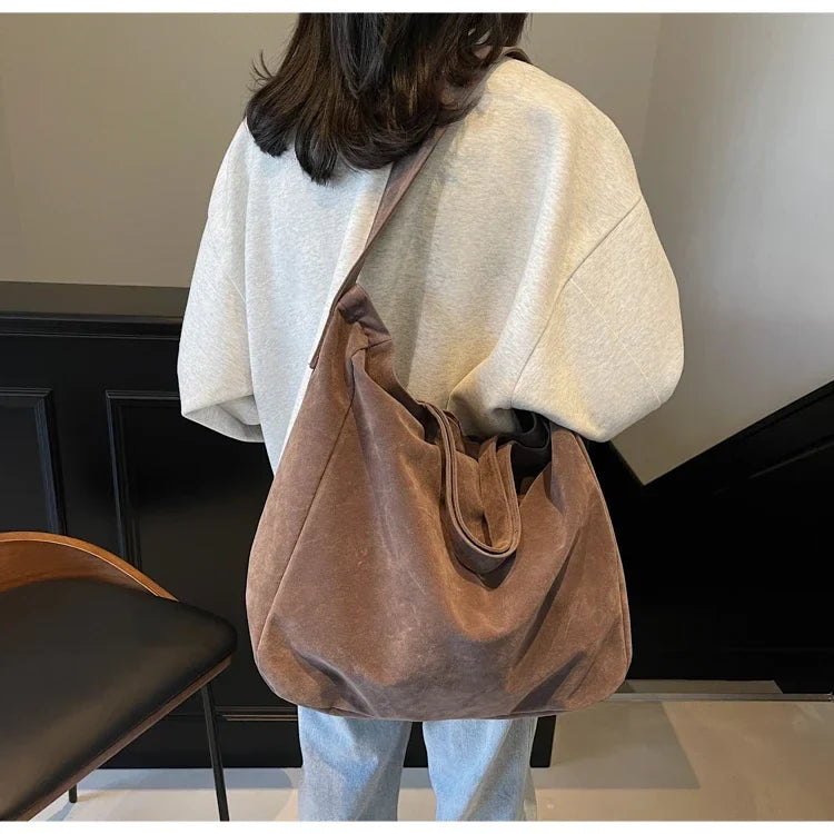 Large Capacity Velvet 2024 Hot Selling Tote Bag Zipper Solid Color Popular Fashion Handbag Soft Simple Commuting Shoulder Bag