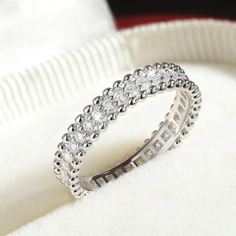 D VVS1 Moissanite Rings for Women Stackable Full Eternity Wedding Band 18K White Gold Plated s925 Sterling Silver Ring