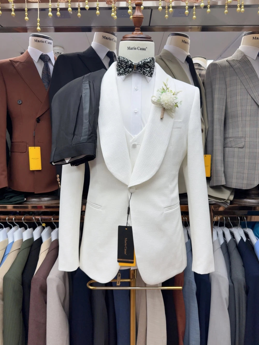 Conjunto de terno jacquard branco completo 3 peças para homens Conjuntos de noivo de casamento Terno masculino elegante com lapela xale Smoking de festa P-3XG