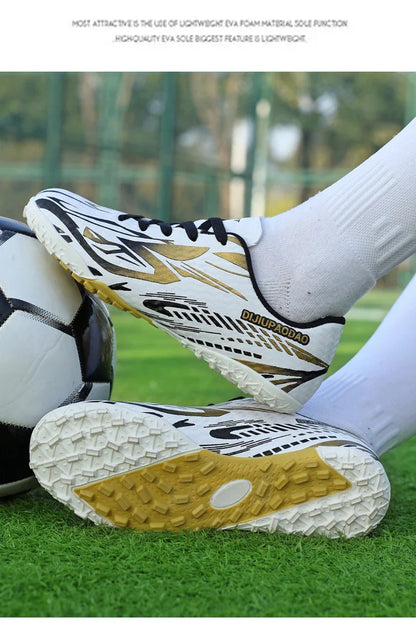 Outdoor Children's Football Shoes Low-cut Kids Soccer Shoes Sports Shoes Comfy Non-Slip Training Shoes For Boys Futsal Sneakers