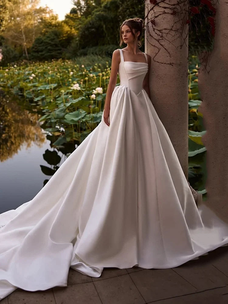 Spaghetti Strap Satin Wedding Dress A Line Bride Gown Boat Neck Princess Vestido De Novia Wedding Gowns Customized