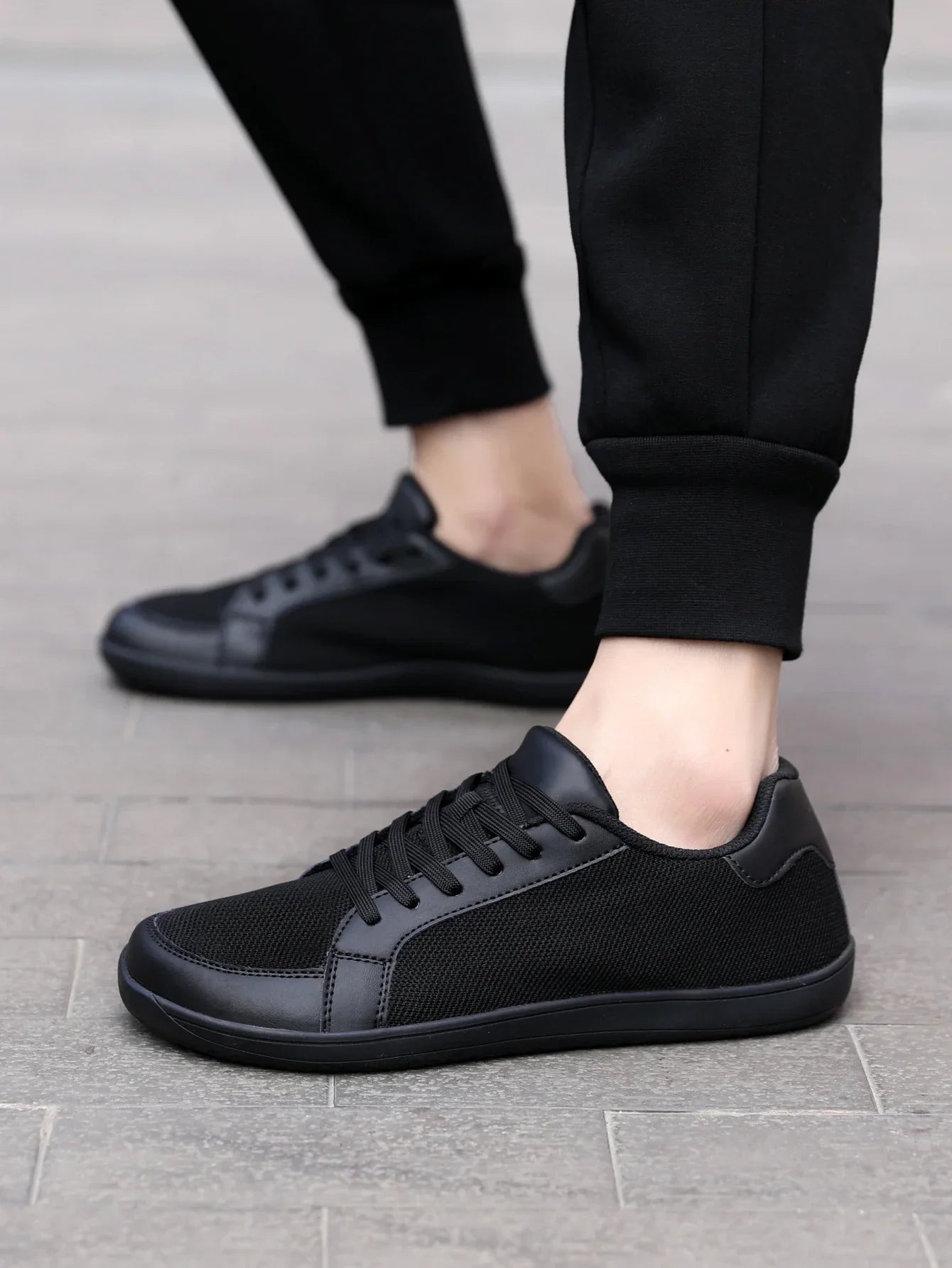 Wide Toe Casual Shoes for Men and Women Barefoot Soft Sole Flats Non Slip Walking Footwear Plus Size Comfortable