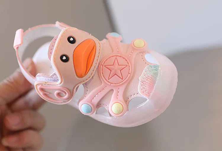 LED Light Baby Shoes 2023 Summer 0-3 Year Old Boys/girl Headband Anti Kick Sandals with Soft Soles Baby Toddler Soles Beach Shoe