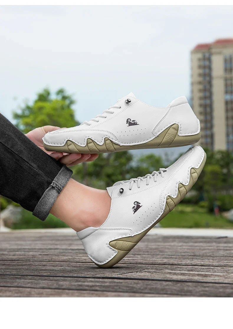 Men's shoes four season new plus size casual shoes fashion low-top soft sole breathable outdoor shoes men's sports walking shoes