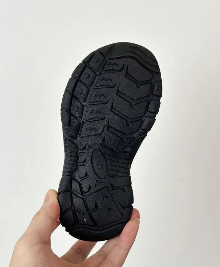 Boys Closed-Toe Sandals 2026 Summer New Arrivals Kids Casual Sneakers Non-Slip Soft Sole Beach Walking Shoes
