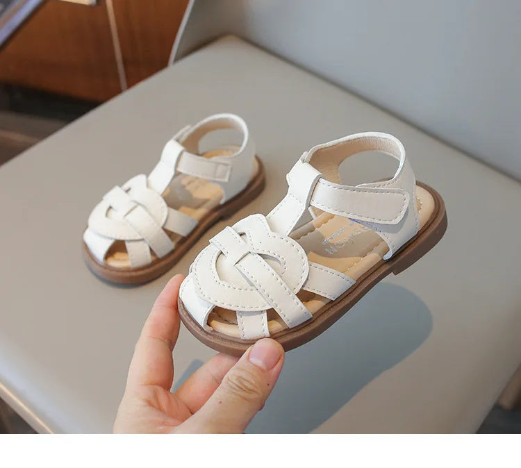 Girls Roman Shoes Children Solid Color Classic Retro Style Student Uniform Shoes Kids Fashion Girl Toes Wrapped Sandals I03284