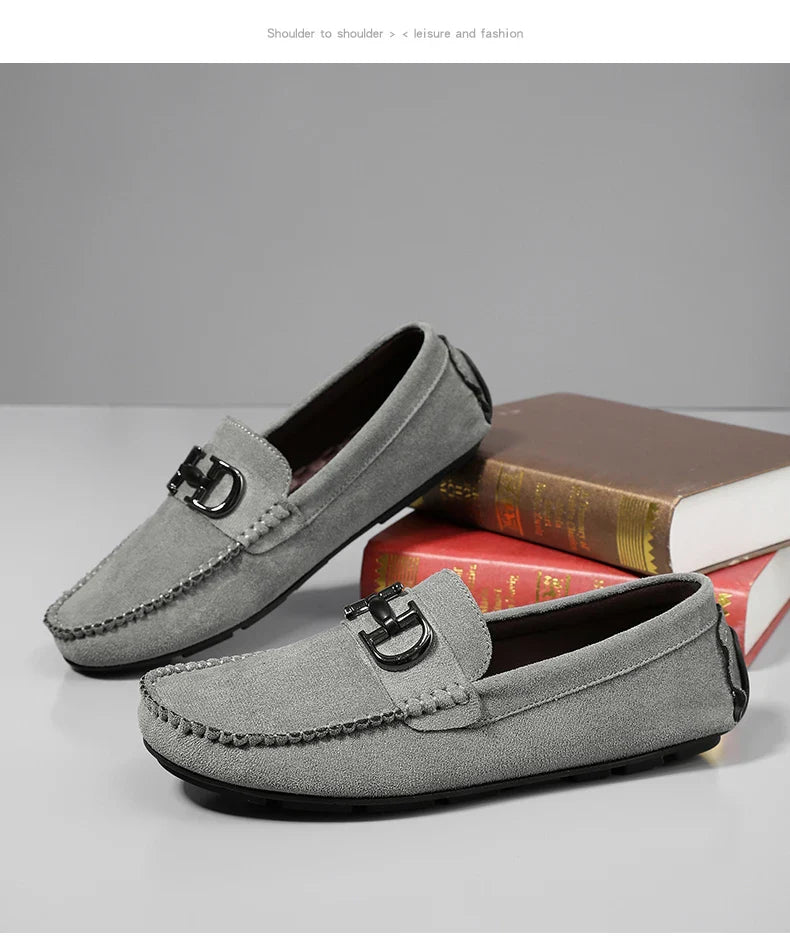 The 2025 new men's soft-soled comfortable casual shoes are versatile Lazy people can wear them on one foot Size 46 size 47