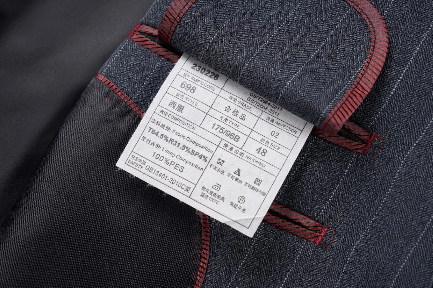 Trajes Musculosos para Noivos 2025 Tamanhos EUA Alfaiataria 3D Italiana TR para Ombros Largos Conjunto de Casamento e Negócios com Calças Ajustáveis