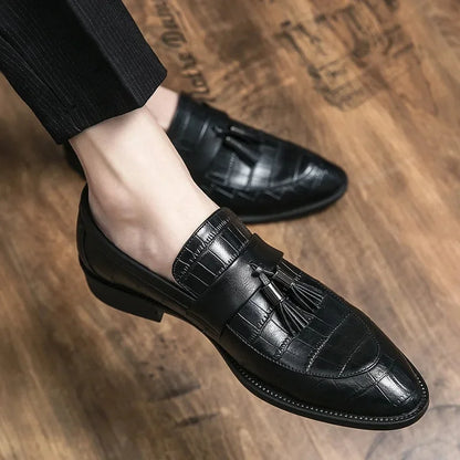 Casual Slip-On Wedding Shoes Men's Small Size Business Leather Shoes British Style Fashionable Loafers Polyurethane Upper Rubber