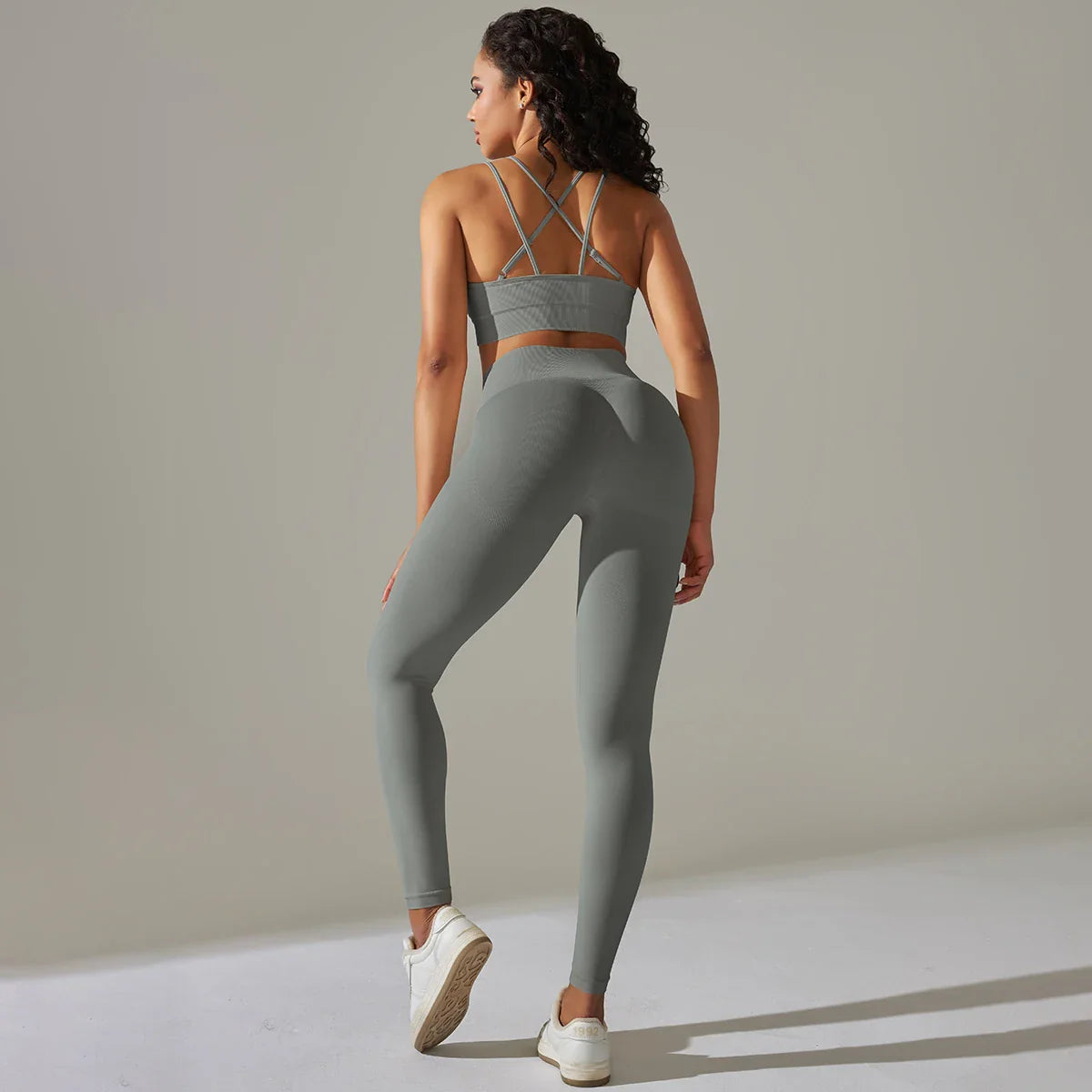 2 Pcs Women Yoga Set Sexy Seamless Sports Set Gym Fitness Bra Set Hip Push Up Leggings Set Workout Clothing Women Sportswear
