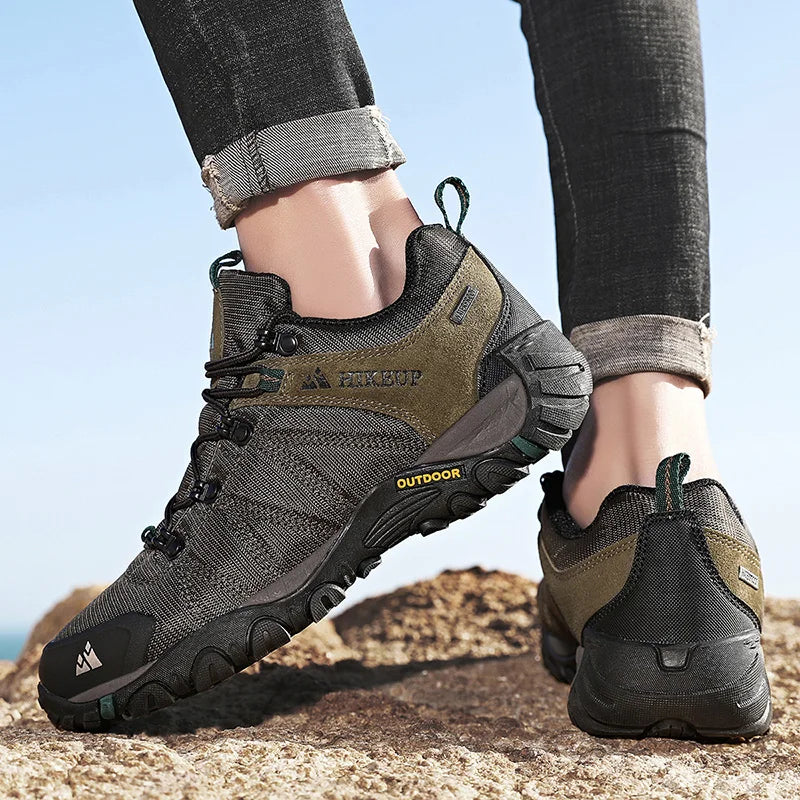 Non-slip Men Hiking Shoes Breathable Outdoor Wear Resistant Splashproof Climbing Men Sneaker Tourism Mountain Shoes