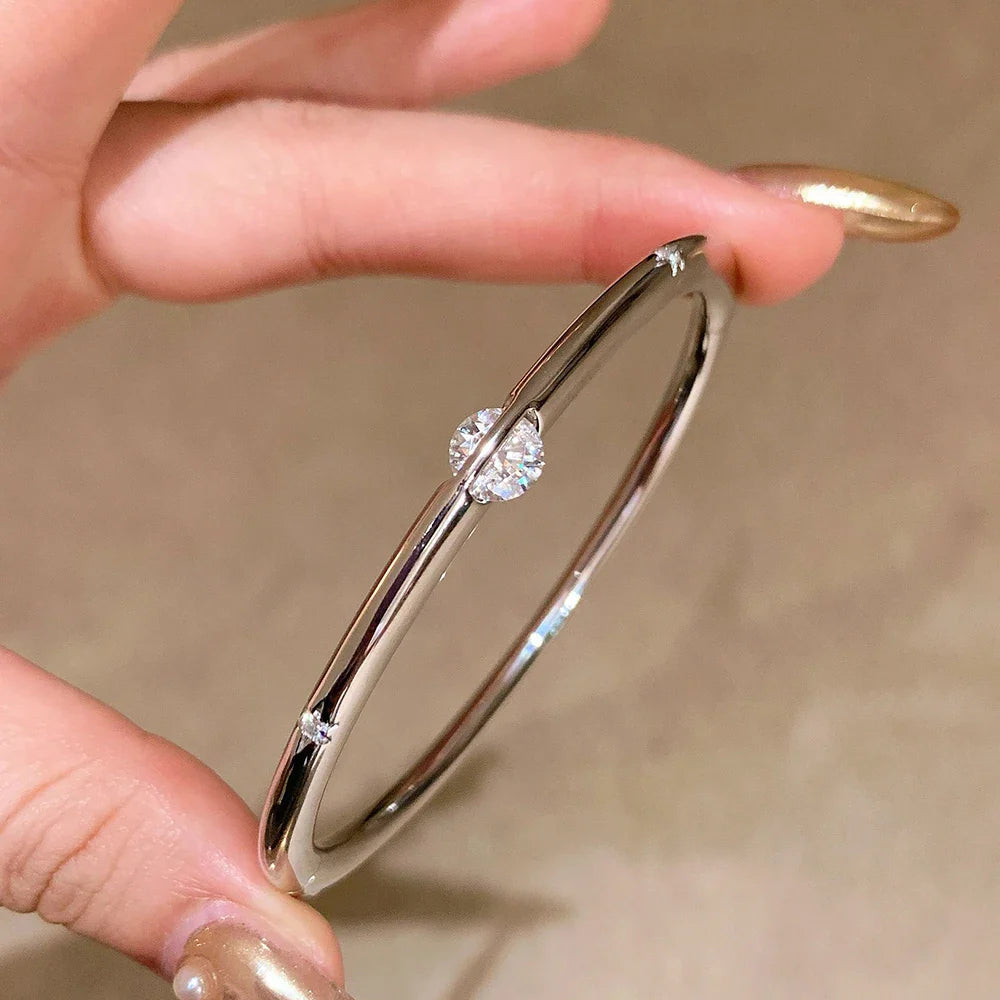 Planet Solitaire High Carbon Diamond Bracelet for Women 100% 925 Sterling Silver Plated 18K Gold Engagement Bangles Fine Jewelry