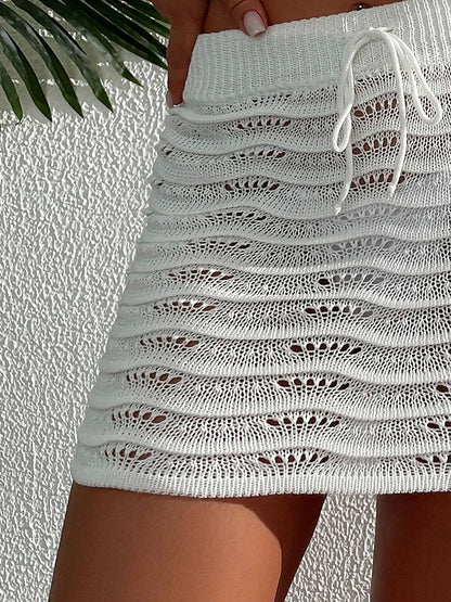Beach nightclubs fashionable and elegant dresses pool parties solid color hollow out bikinis covered knitted short skirts