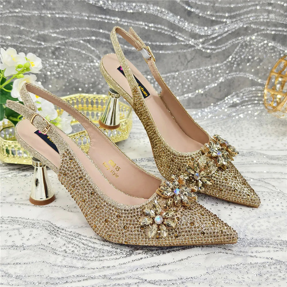 Últimos Sapatos de Design para Mulheres Designer de Luxo Sapatos de Casamento Noiva Sapatos de Festa Decorados com Strass Sandálias Femininas