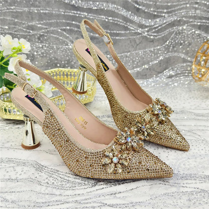 Últimos Sapatos de Design para Mulheres Designer de Luxo Sapatos de Casamento Noiva Sapatos de Festa Decorados com Strass Sandálias Femininas