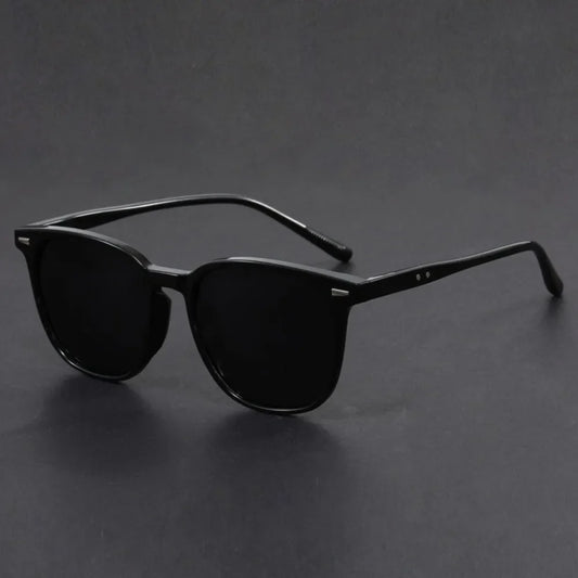 Male and female ultralight round sunglasses driving fishing UV polarized fashion glasses