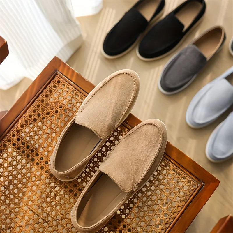 Men's casual shoes - lightweight summer shoes, easy-to-wear closure, synthetic uppers and soles for office, vacation