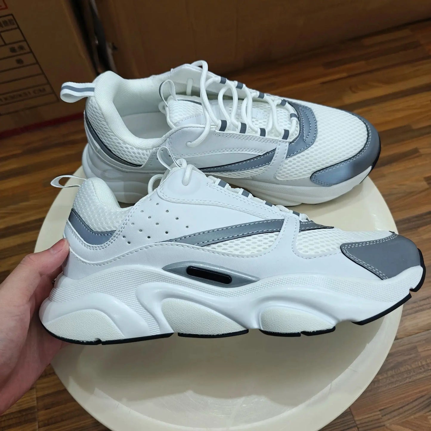 Original Men Running Shoes Outdoor Women Road B22 Casual Jogging Sneakers Cushioned Stretch Thick-Soled b30 Marathon Shoes