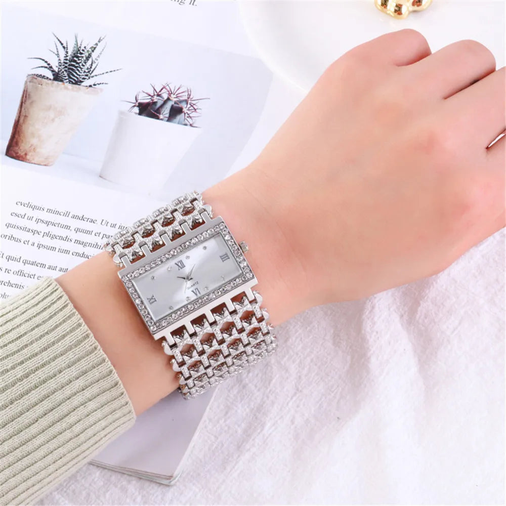 W29 New Watch For Women Fashion Light luxury Square Diamond Quartz Watches Clock Lady's Gold Stainless Steel Bracelet