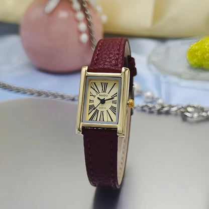 Fashion Women Quartz Wristwatches Simple Leather Strap Roman Dial Women's Watch Luxury Girl Gift Watches Hot Sale Reloj Mujer