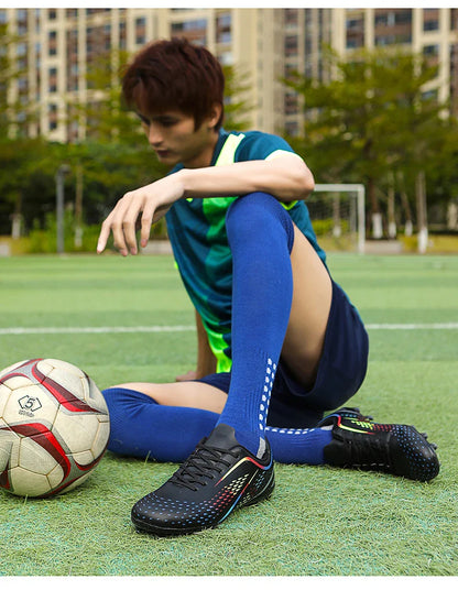 New Men Football Boots Non-Slip High-quality Woman Soccer Shoes Grass Cleats Futsal Sneakers Match Indoor Outdoor Football Shoes